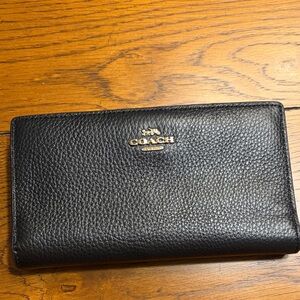 Coach Black Pebbled Leather Continental Wallet with Gold Logo